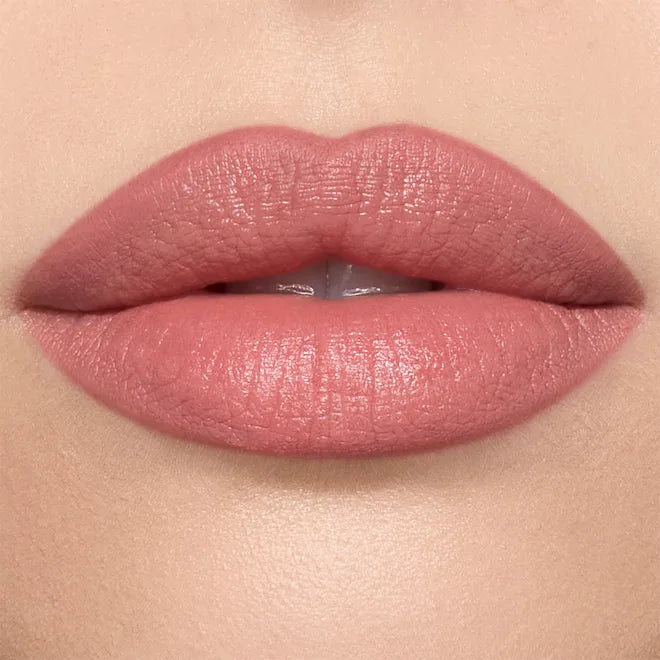 Charlotte Tilbury Lip Cheat – Pillow Talk