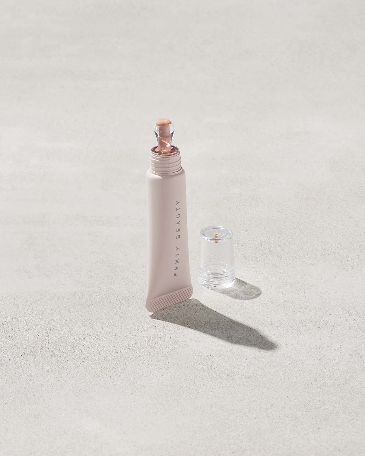 Осветляющий консилер для глаз Fenty Beauty Bright Fix – 08 Deep Melon (Cool)