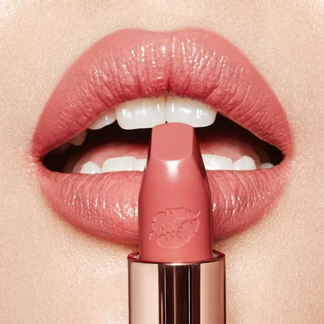 Charlotte Tilbury Hot Lips Refillable Lipstick – In Love With Olivia