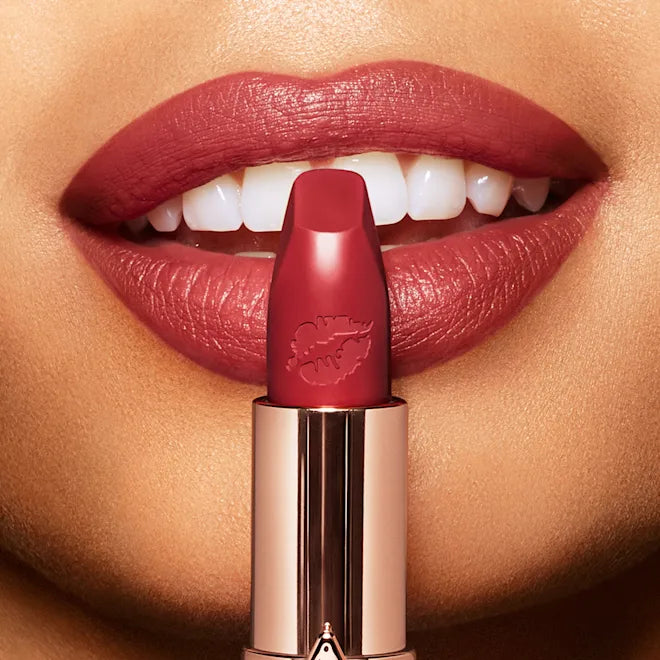 Charlotte Tilbury Matte Revolution Hot Lips Lipstick – Viva La Vergara