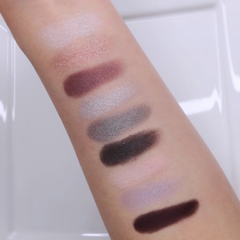 Christian Dior Backstage Eyeshadow Palette – 011 Silver Essentials