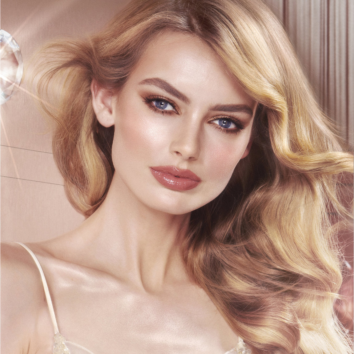 Charlotte Tilbury Mini Filmstar Bronze & Glow – Light to Medium